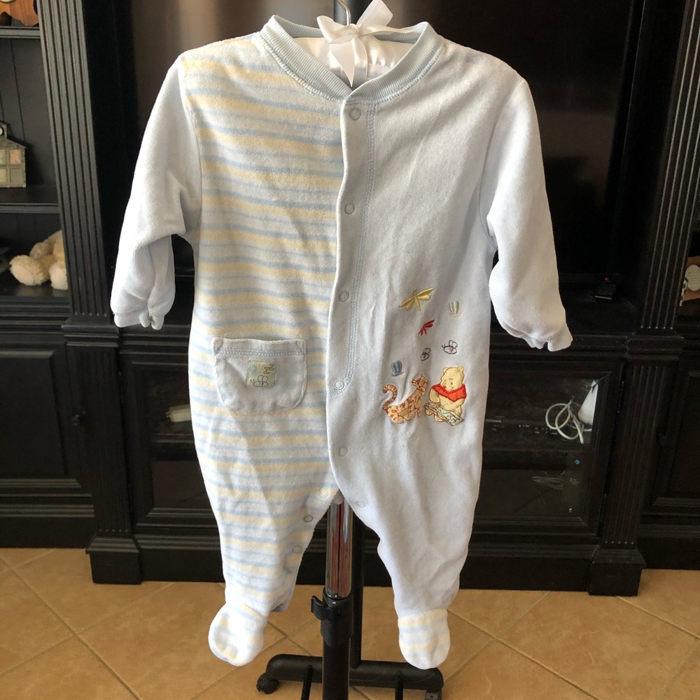 Winnie the Pooh Baby Bodysuit